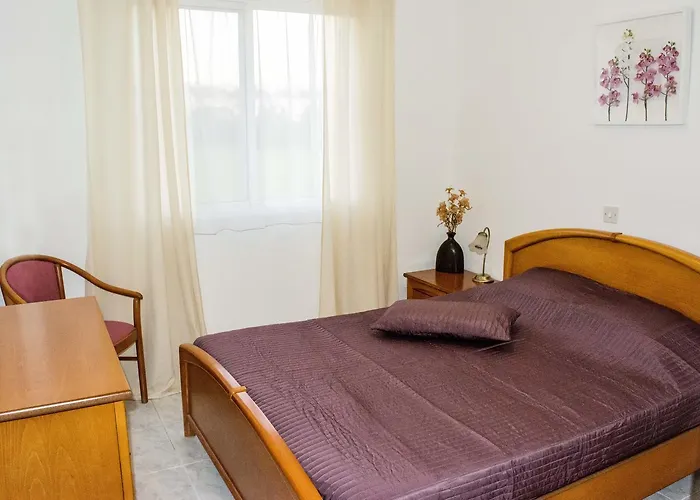 Pafia 3 Holiday Apartment